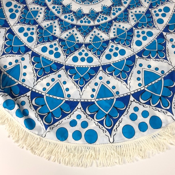 Blue mandala lotus round beach towel blanket - Picture 2 of 3